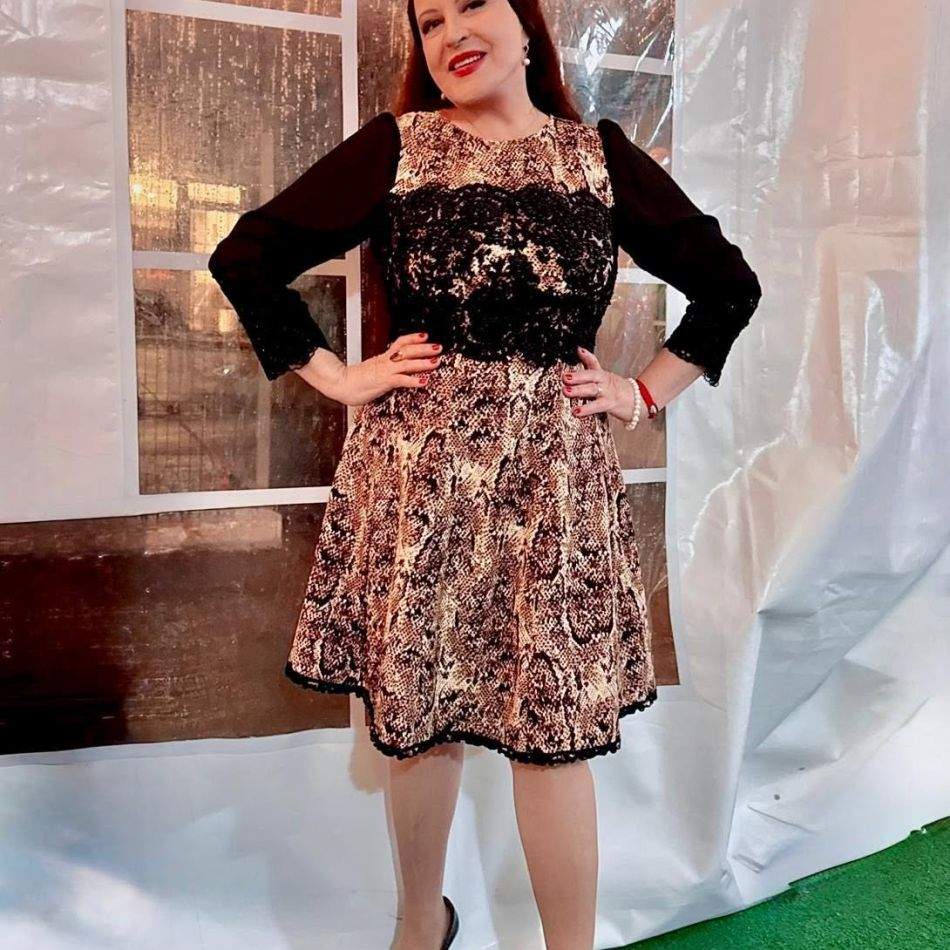 Maria Dragomiroiu, apariție spectaculoasă la cei 70 de ani. Artista a cucerit internetul cu imaginile de la plajă