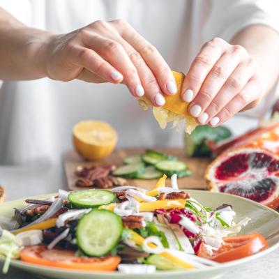 6 avantaje ale consumului de lămâie