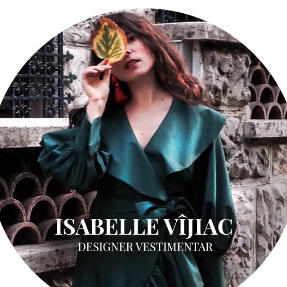 Top 5 piese vestimentare pentru a defini feminitatea acum [sfaturi de la designerul Isabelle Vîjiac]