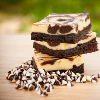 Cheesecake Brownies: Negrese cu crema de branza