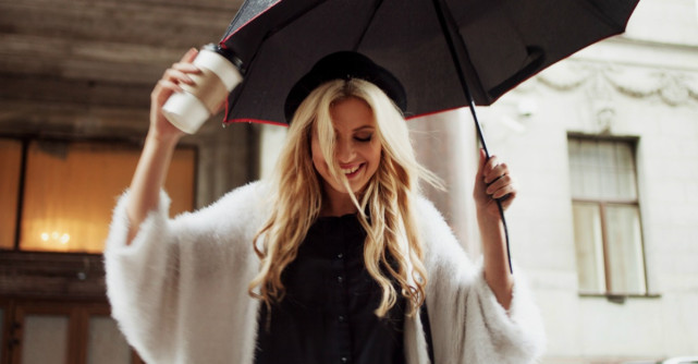 Cum poti creste increderea in tine: incepe cu acesti 3 pasi simpli!