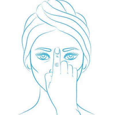 Iata ce se intampla cand masezi acest punct de pe frunte
