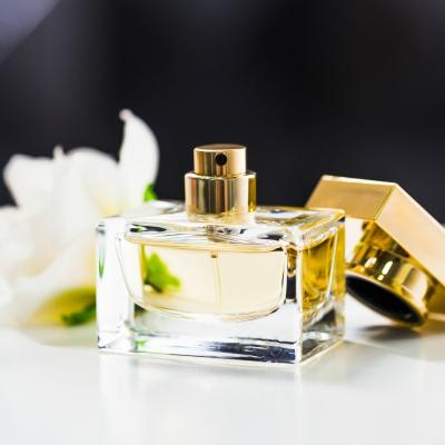 6 parfumuri de nisa la preturi accesibile
