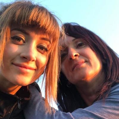 Bie Adam și mama ei, Mikey, au fost eliminate de la America Express! În competiție au mai rămas 5 echipe