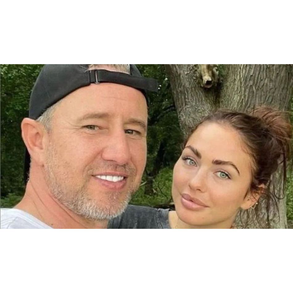 Rebecca, fiica Anamariei Prodan, gest obscen la adresa lui Laurențiu Reghecampf. Adolescenta a răbufnit pe Instagram