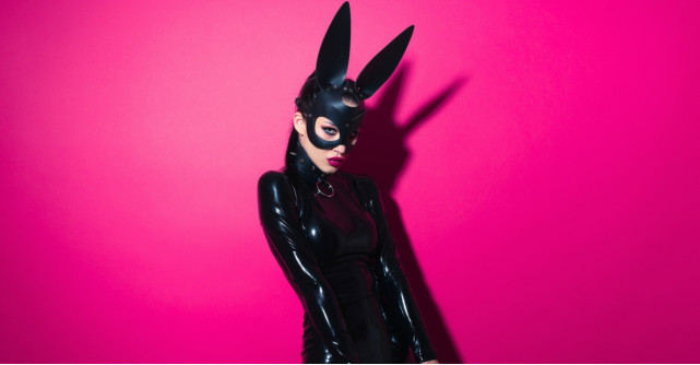 Halloween cu stil: costumatii elegante de diva pe care trebuie sa le incerci