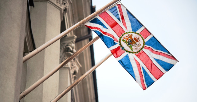 Primul lucru pe care îl va face Kate Middleton atunci când va deveni regină. De ce îi este interzis să dea autografe?