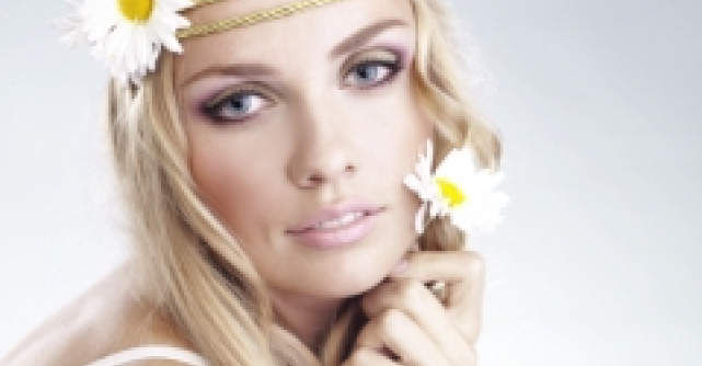 Practic: Coafuri de inspiratie greceasca