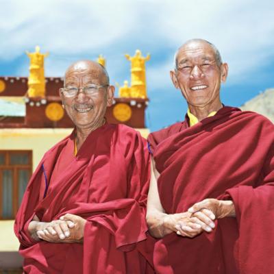 Reteta Tibetana pentru ALBIREA dintilor