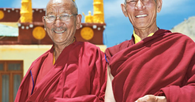 Reteta Tibetana pentru ALBIREA dintilor