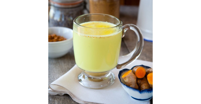 Laptele GALBEN: aceasta bautura iti poate schimba viata