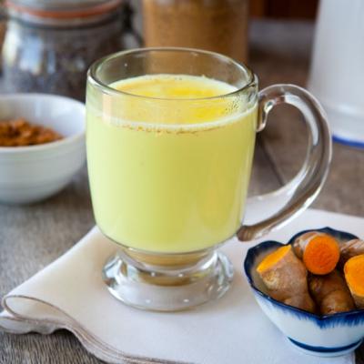 Laptele GALBEN: aceasta bautura iti poate schimba viata