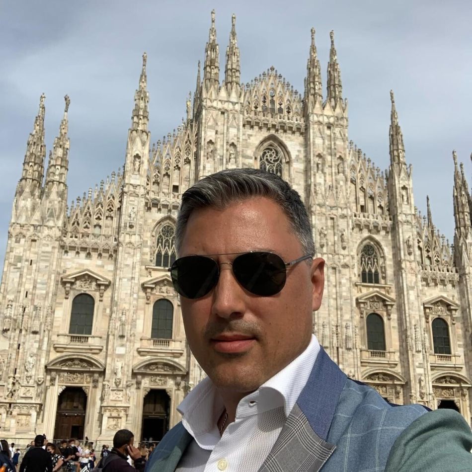 Alexandru Ciucu se pregătește de o nouă vacanță cu fetițele sale. La ce înțelegere a ajuns cu Alina Sorescu?