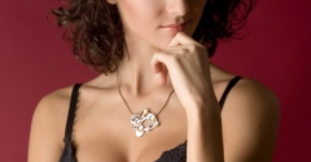 Femeia frumoasa, trofeu de-o noapte in lumea barbatilor?