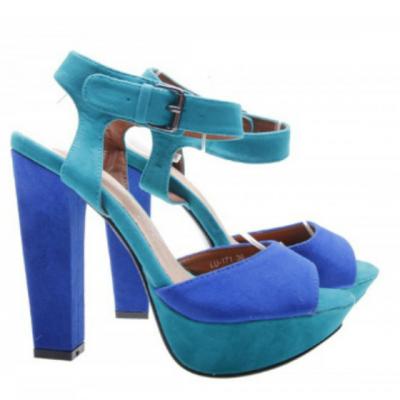 20 de sandale cu platforma