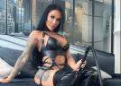 Nattasha Black a dat tot din casă! Cum arată camera secretă în care își ține armele pentru meseria de dominatoare