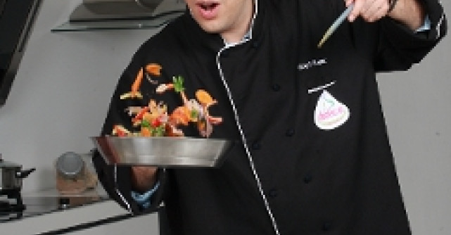 De Valentine's Day, bucatarul Cezar Munteanu te invita la Petrecere cu iubire si mancare