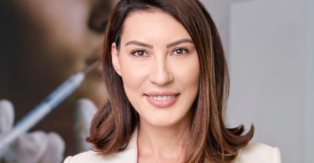 Cu Illuma Clinique, piele mai fermă în numai o lună!