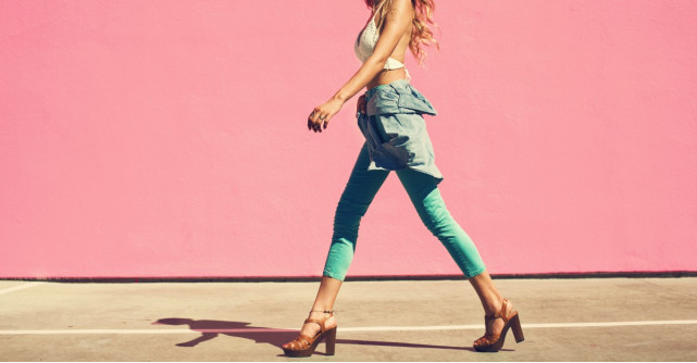 Pantaloni trei sferturi: 4 propuneri pentru vara asta