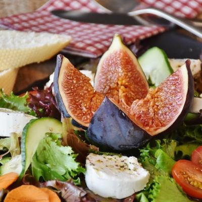 Ce sa comanzi la restaurant ca sa eviti uleiurile nesanatoase si atunci cand mananci in oras