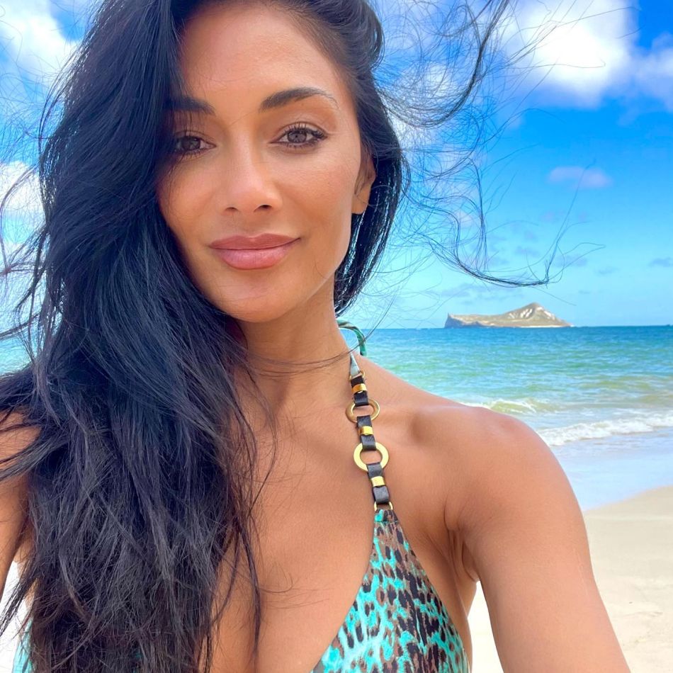 Nicole Scherzinger s-a logodit după 3 ani de relație cu Thom Evans