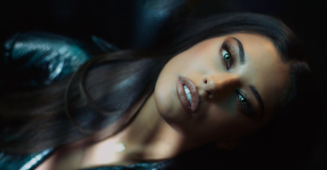 ANTONIA prezintă Amor, o declarație de dragoste plină de emoție