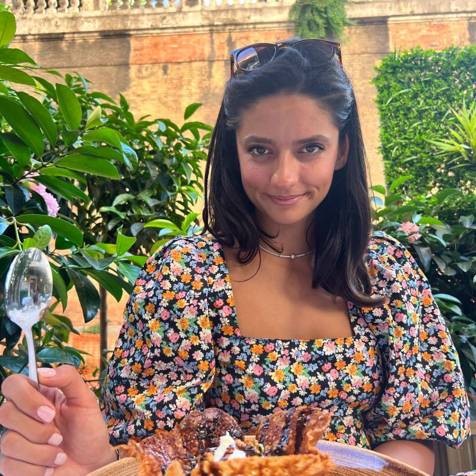 Vlad Gherman a cerut-o în căsătorie pe iubita sa! Reacția Oanei Moșneagu: O stagiune promisă pe viață...