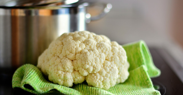 Friptura din conopida, trendul delicios pentru un pranz vegan pe cinste