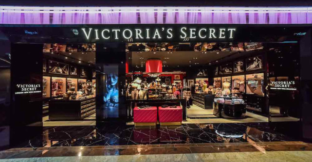 VS s-a deschis in Bucuresti!