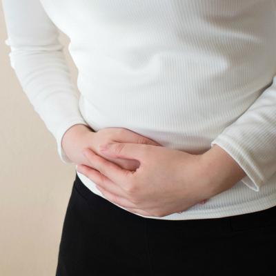 Chisturi ovariene, tot ce trebuie sa stii: tipuri de chisturi, factori de risc, simptome, cauze si tratament