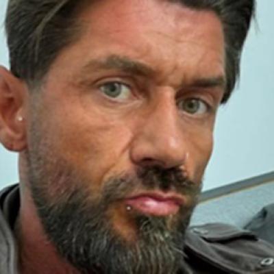 Andrei Rotaru, în rochie neagră și cu diademă în cap! Schimbare de direcție, după ce și-a înșelat soția?