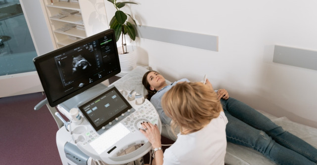 Torsiunea Ovariana: Ce este? Cauze, Simptome si Tratament