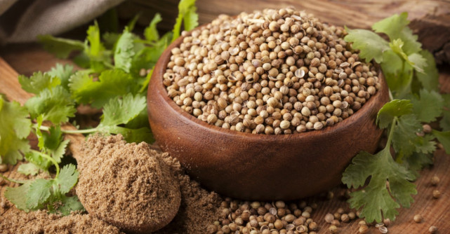 Tratamente naturiste: Coriandrul, medicamentul natural anticolesterol