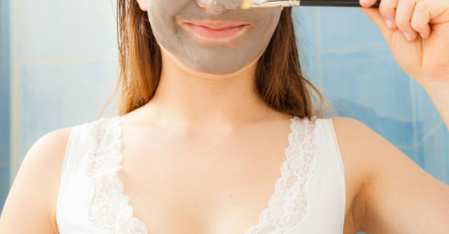 Masti pentru ten pe baza de ARGILA si NAMOL mineral