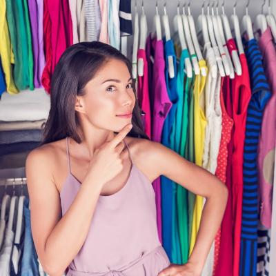 Operatiunea detoxifierea dulapului in 4 pasi