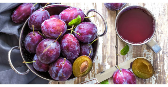 Beneficiile consumului de prune. Iata ce boli grave pot preveni