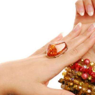 Tratamente naturiste homemade pentru ingrijirea mainilor in sezonul rece