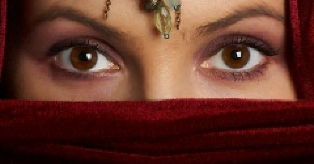 5 intrebari pentru sexologul Heba Kotb