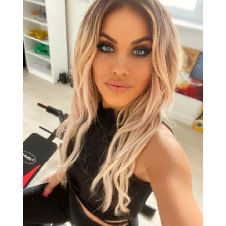 Amna, atac de panică și clipe de coșmar! Fiul ei s-a pierdut în pădure, iar vedeta l-a căutat minute bune