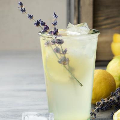 Cum să prepari cea mai răcoroasă limonadă pentru zilele călduroase