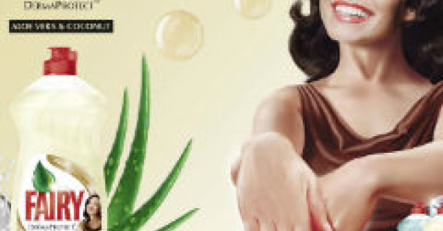 Cum sa iti mentii aspectul fin si hidratat al pielii mainilor