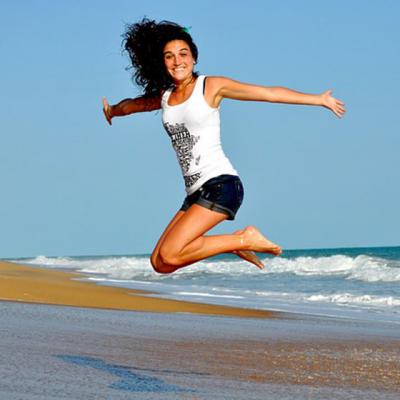 DE VARA: 5 Cosmetice BIO cu protectie solara