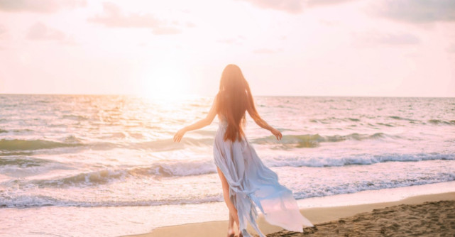 6 Semne care demonstrează că te-ai născut pentru a fi singură (și că ești specială)