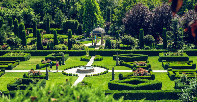 City break-urile în România rămân cele mai accesibile pentru primăvara aceasta. Care e costul mediu pentru o noapte de cazare?