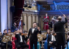 Drumul de la ”Tinere Talente„ la marile scene: George Vîrban, tenorul care întoarce sprijinul primit prin muzică