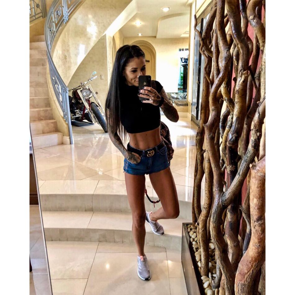 Roxana Vancea este pregătită să îmbrace rochia de mireasă! Bruneta se gândește la un eveniment cu totul special