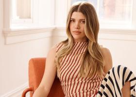 Simplitatea sofisticată: o colecție vestimentară ce redefinește eleganța feminină