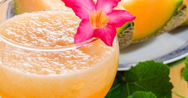 3 bauturi hidratante pentru zilele de vara