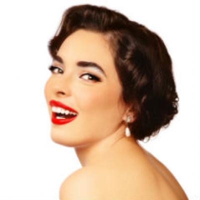 Cele mai ciudate metode de infrumusetare ale vedetelor