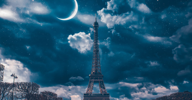 Turnul Eiffel - Simbolul iconic al Parisului și istoria sa fascinantă